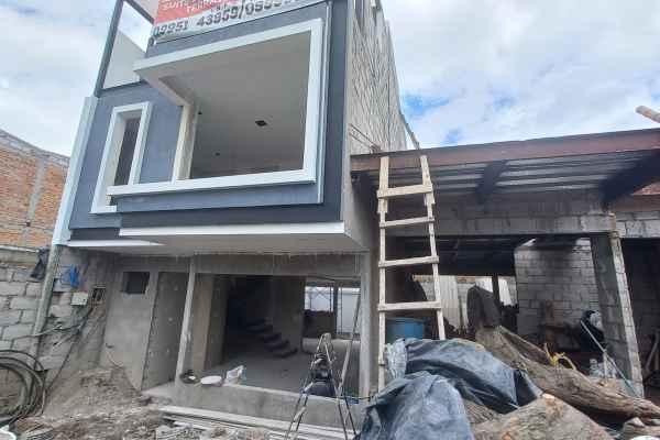 CASA EN PROYECTO DE VENTA UBICADA POR EL SECTOR EL ARENAL