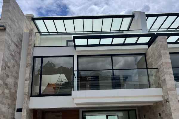 SE VENDE HERMOSA CASA DE LUJO, CONDOMINIO PRIVADO Y EXCUSIVO